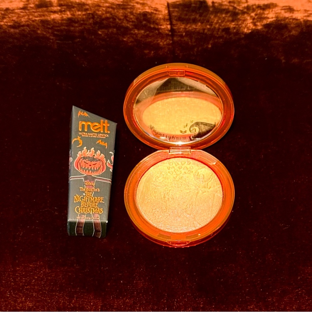 *SOLD* Melt Nightmare Before Christmas 🎃 Pumpkin King 🎃 Lipstick and Highlighter